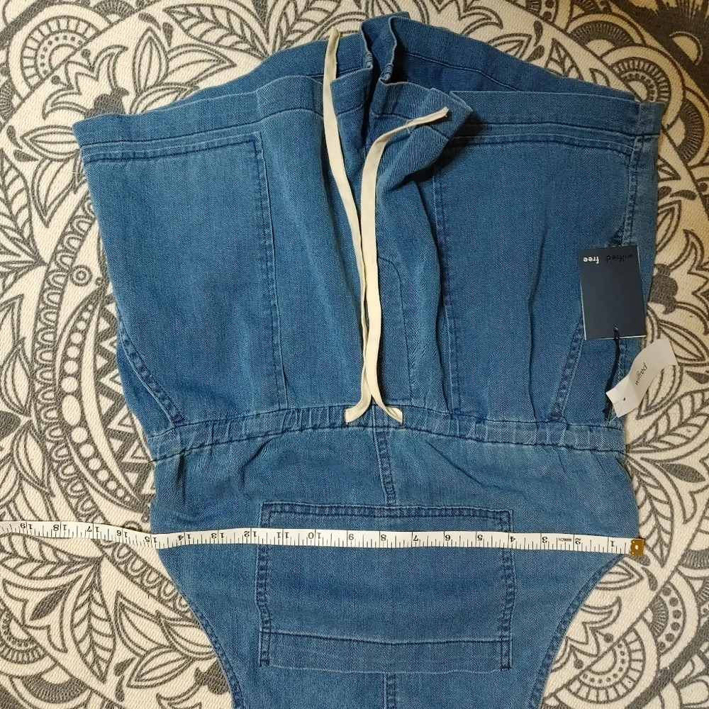 SOLD Aritzia Wilfred Free Beatriz shortalls Xs - Picture 9 of 12
